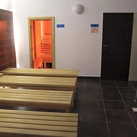 Ξενοδοχείο Fit Gym 3*